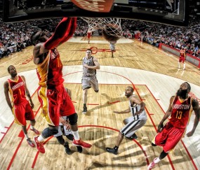 开云体育登录-意甲焦点战，尤文强行终结佛罗伦萨，一场丑陋胜利背后的生存哲学