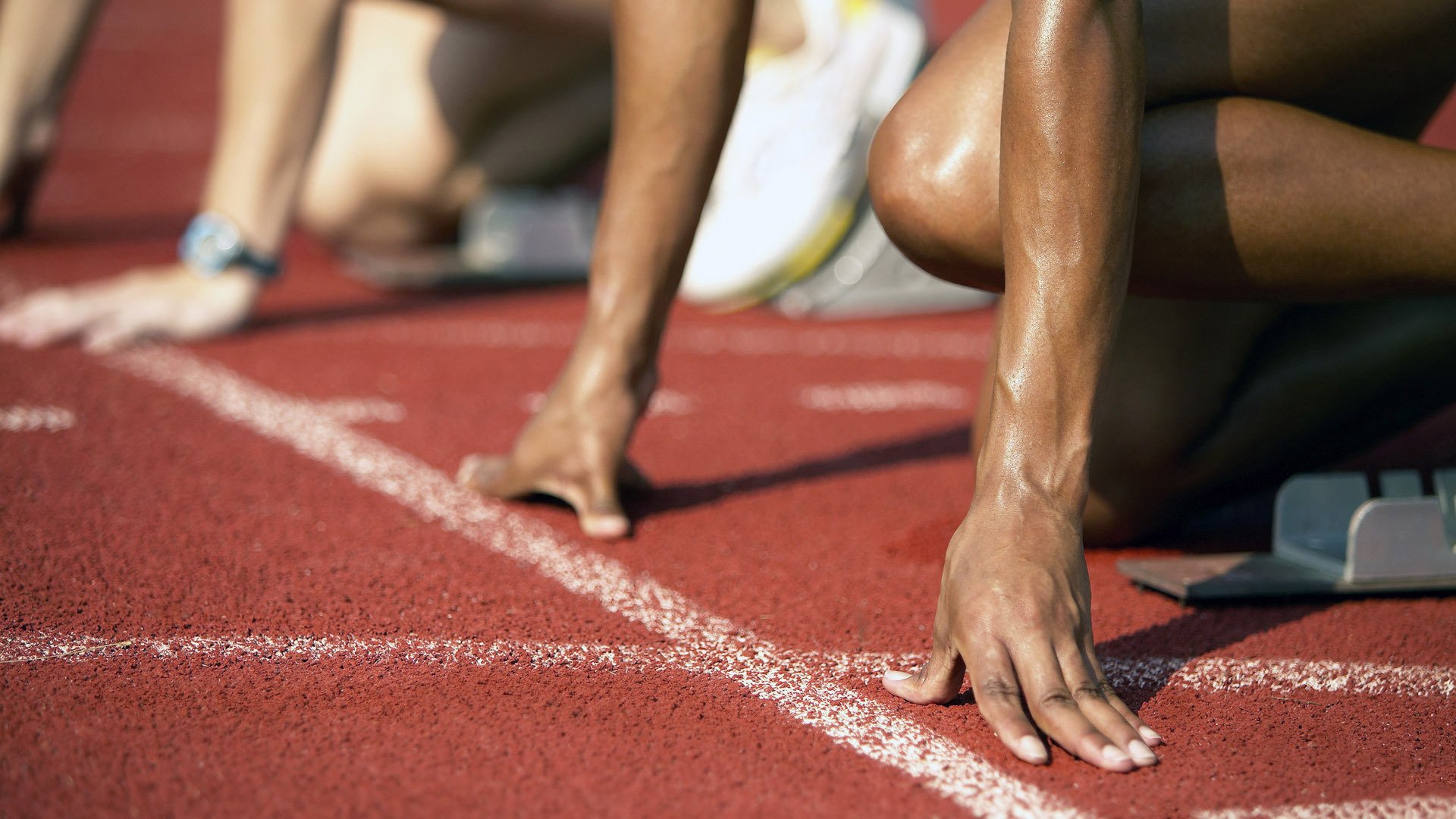 勇士掀翻上海队，马克西成为关键先生