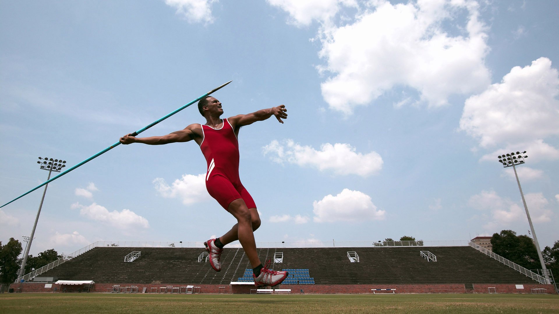 恩比德，当关键先生在沉默中接管战场