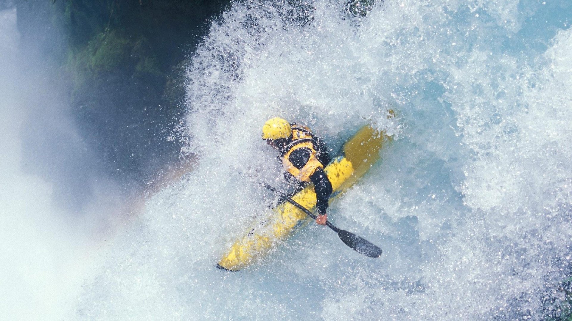 浓眉，从紫金国王到深圳城墙，一个现代篮球核心的攻防启示录